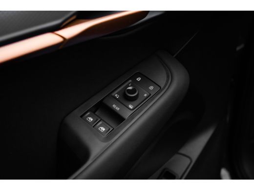 CUPRA Tavascan Business | Ambient light | 21" LMV Glossy Black | Stuur+Stoelverwarming | Privacy Glas | Keyless ... ActivLease financial lease