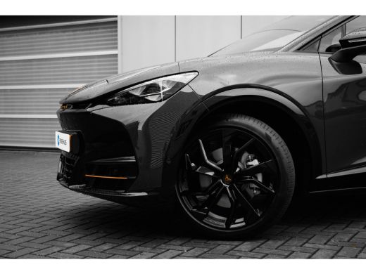 CUPRA Tavascan Business | Ambient light | 21" LMV Glossy Black | Stuur+Stoelverwarming | Privacy Glas | Keyless ... ActivLease financial lease