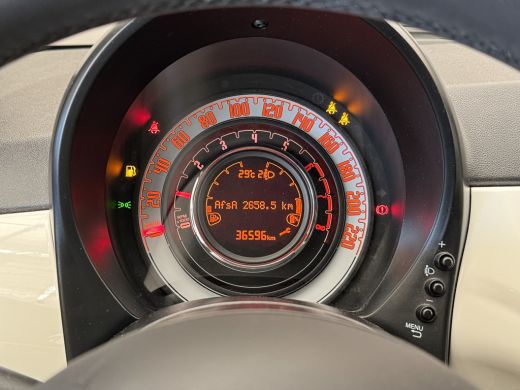 Fiat 500 1.0 Hybrid Cult | Airco | Carplay | Bluetooth | Parkeersensoren Achter | DAB | Centrale Vergrende... ActivLease financial lease