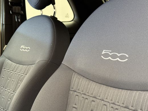 Fiat 500 1.0 Hybrid Cult | Airco | Carplay | Bluetooth | Parkeersensoren Achter | DAB | Centrale Vergrende... ActivLease financial lease