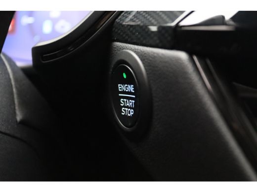 Ford Kuga 2.5 PHEV ST-Line | Achterbank in delen neerklapbaar | Achteropkomend verkeer waarschuwing | Achte... ActivLease financial lease