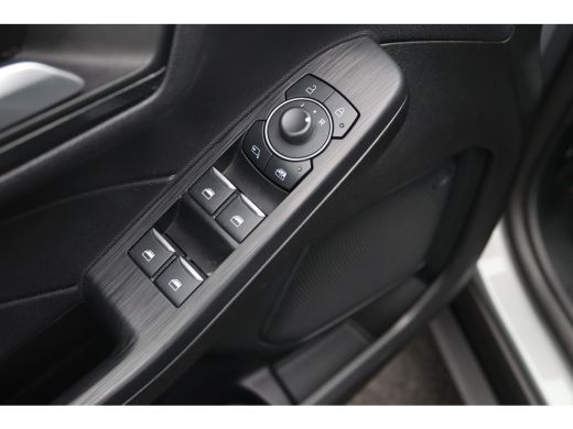Ford Kuga 2.5 PHEV ST-Line | Achterbank in delen neerklapbaar | Achteropkomend verkeer waarschuwing | Achte... ActivLease financial lease