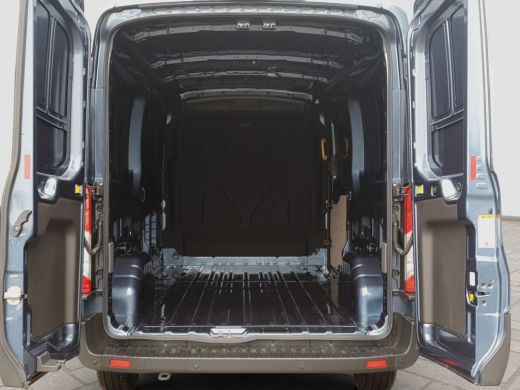 Ford Transit 2.0 170 pk TDCI Automaat L3H2 BPM vrij! | Limited € 9.325,- voorraadvoordeel | All Weather banden... ActivLease financial lease