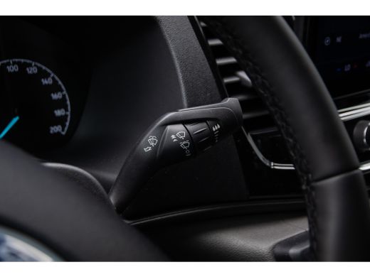 Ford Transit 2.0 170 pk TDCI Automaat L3H2 BPM vrij! | Limited € 9.325,- voorraadvoordeel | All Weather banden... ActivLease financial lease