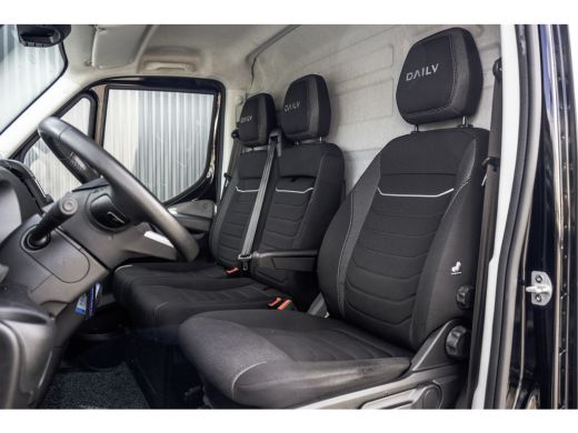 Iveco Daily 35S16V L2H2 | Automaat | Camera | 3.5T Trekgewicht | Climate | Cruise | Euro 6 ActivLease financial lease