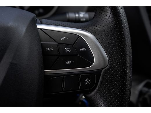 Iveco Daily 35S16V L2H2 | Automaat | Camera | 3.5T Trekgewicht | Climate | Cruise | Euro 6 ActivLease financial lease