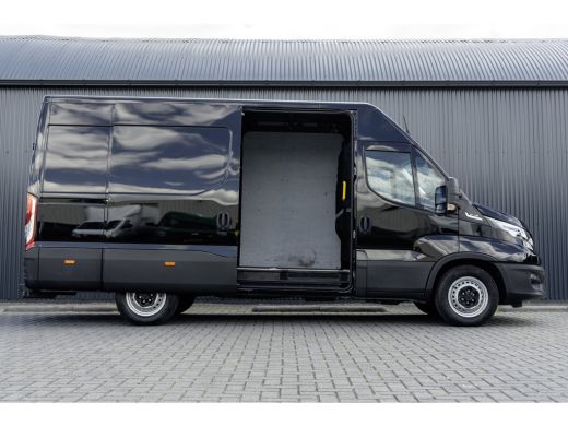 Iveco Daily 35S16V L2H2 | Automaat | Camera | 3.5T Trekgewicht | Climate | Cruise | Euro 6 ActivLease financial lease