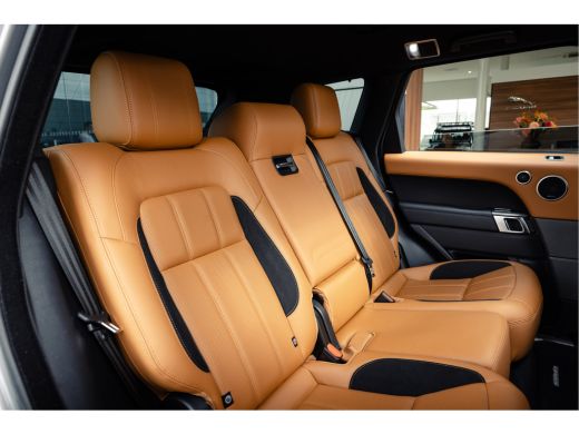 Land Rover Range Rover Sport P400e Limited Edition | Cold Climate Pack | Vintage Tan interieur | 21 Inch | Black Pack | Pano ActivLease financial lease