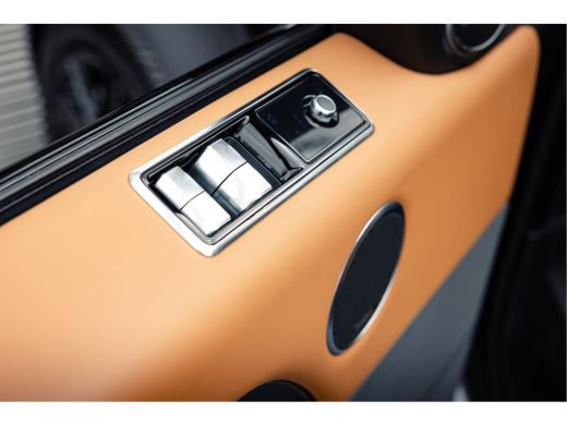 Land Rover Range Rover Sport P400e Limited Edition | Cold Climate Pack | Vintage Tan interieur | 21 Inch | Black Pack | Pano ActivLease financial lease