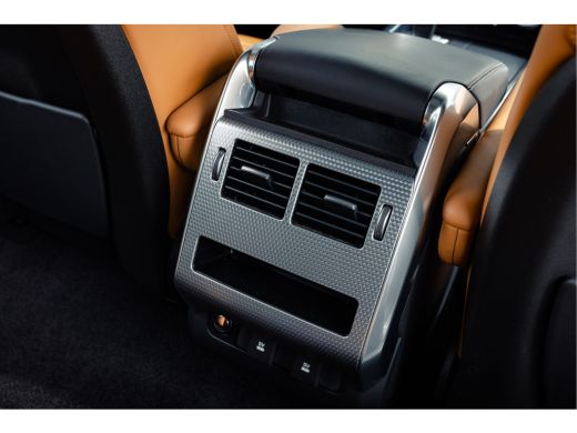 Land Rover Range Rover Sport P400e Limited Edition | Cold Climate Pack | Vintage Tan interieur | 21 Inch | Black Pack | Pano ActivLease financial lease