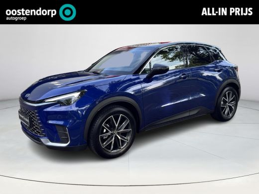 Lexus LBX Emotion 2WD | 06-10141018 Voor meer informatie ActivLease financial lease