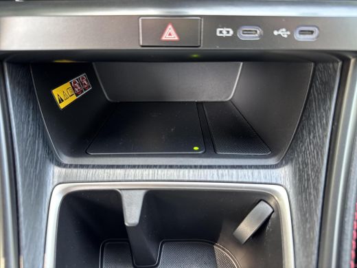 Lexus LBX Emotion 2WD | 06-10141018 Voor meer informatie ActivLease financial lease