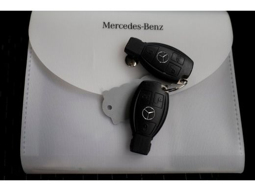 Mercedes-Benz Vito 114 CDI 136pk Compact 9G Automaat 2x Schuifdeur/LED/Camera/Inrichting 05-2022 ActivLease financial lease
