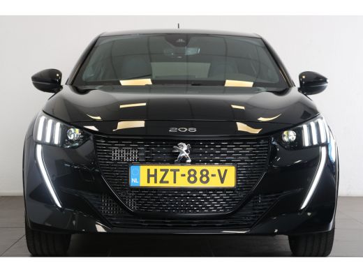 Peugeot 208 1.2 PureTech 100PK EAT8 GT | Navi | Clima | Cruise | Camera | Parkeersensoren V+A | Sportstoelen ... ActivLease financial lease