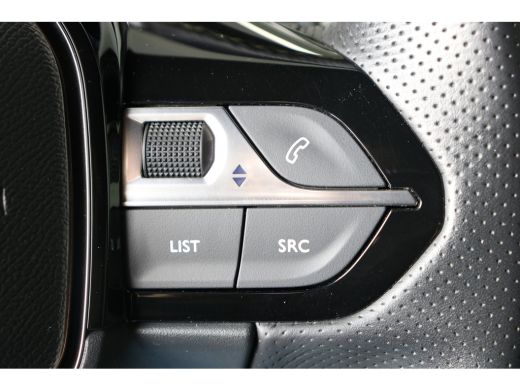 Peugeot 208 1.2 PureTech 100PK EAT8 GT | Navi | Clima | Cruise | Camera | Parkeersensoren V+A | Sportstoelen ... ActivLease financial lease