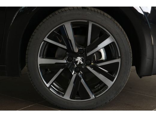 Peugeot 208 1.2 PureTech 100PK EAT8 GT | Navi | Clima | Cruise | Camera | Parkeersensoren V+A | Sportstoelen ... ActivLease financial lease