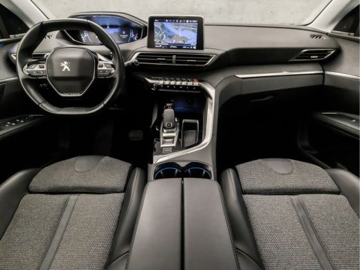 Peugeot 5008 1.2 PureTech Sport 7 Persoons Automaat (PANORAMADAK, APPLE CARPLAY, MEMORY SEATS, FOCAL AUDIO, LE... ActivLease financial lease