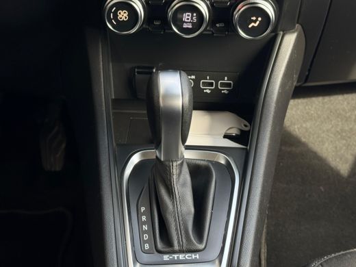 Renault Captur 1.6 E-Tech Hybrid 145 Business Zen CAMERA | NAVI | HYBRIDE ActivLease financial lease