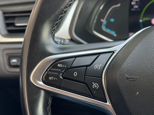 Renault Captur 1.6 E-Tech Hybrid 145 Business Zen CAMERA | NAVI | HYBRIDE ActivLease financial lease