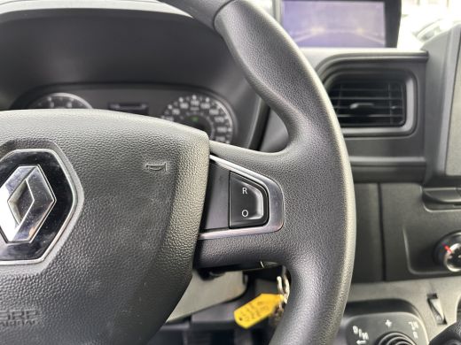 Renault Master T35 2.3 dCi 150 L3 H2 Energy T35 2.3 dCi 150 L3 Energy Aut. *AIRCO | CRUISE | CAMERA | PDC | COMF... ActivLease financial lease