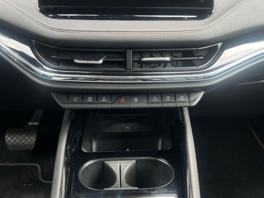 Skoda Enyaq iV 60 180 pk | Achteruitrijcamera | Dodehoek detectie | Voorstoelen verwarmd ActivLease financial lease
