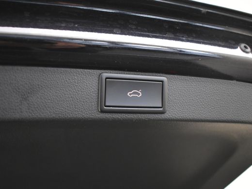 Skoda Octavia Combi 1.4 TSI iV PHEV Style 204pk Elektr. stoelen met memory | Lederen bekleding | Head up displa... ActivLease financial lease