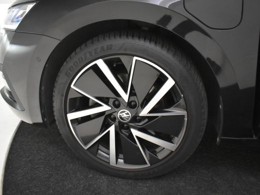 Skoda Octavia Combi 1.4 TSI iV PHEV Style 204pk Elektr. stoelen met memory | Lederen bekleding | Head up displa... ActivLease financial lease