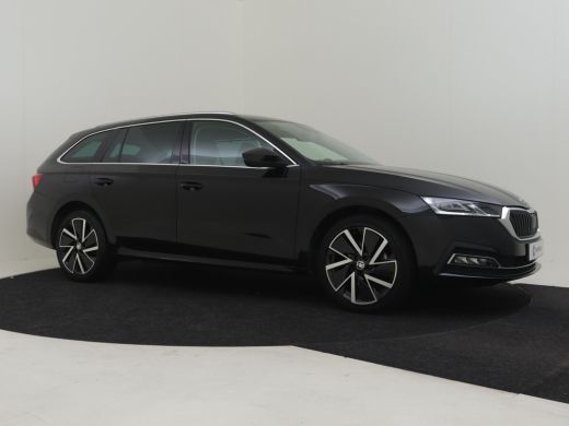 Skoda Octavia Combi 1.4 TSI iV PHEV Style 204pk Elektr. stoelen met memory | Lederen bekleding | Head up displa... ActivLease financial lease
