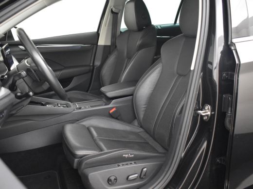 Skoda Octavia Combi 1.4 TSI iV PHEV Style 204pk Elektr. stoelen met memory | Lederen bekleding | Head up displa... ActivLease financial lease