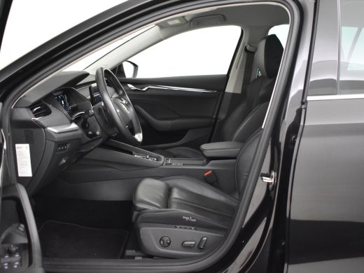 Skoda Octavia Combi 1.4 TSI iV PHEV Style 204pk Elektr. stoelen met memory | Lederen bekleding | Head up displa... ActivLease financial lease