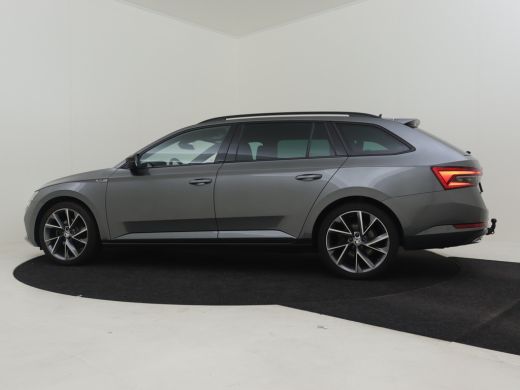 Skoda Superb Combi Sportline iV 218pk Dodehoekdetectie | Trekhaak | 360 Camera | Elektrische stoelen met geheu... ActivLease financial lease