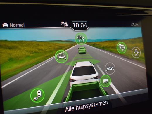 Skoda Superb Combi Sportline iV 218pk Dodehoekdetectie | Trekhaak | 360 Camera | Elektrische stoelen met geheu... ActivLease financial lease
