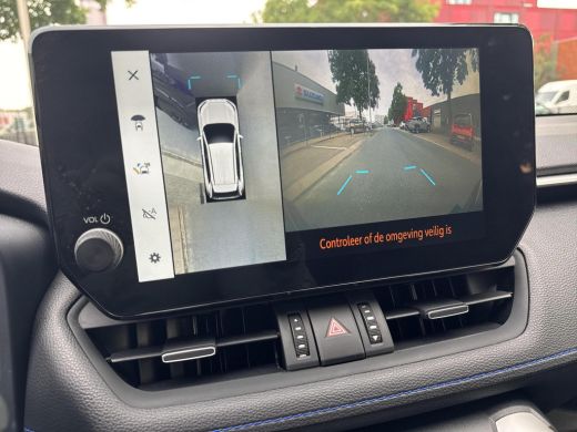 Toyota RAV4 2.5 Hybrid Style | 06-10141018 Voor meer informatie ActivLease financial lease