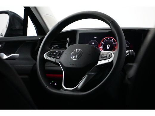 Volkswagen Tiguan 1.5 eTSI 150 pk Life 7-DSG | Trekhaak elektrisch uitklapbaar | Achteruitrijcamera | Standkachel | ActivLease financial lease