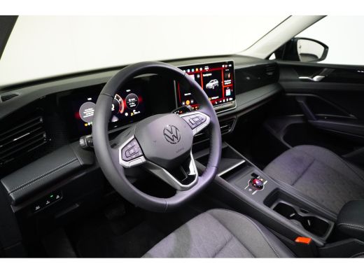 Volkswagen Tiguan 1.5 eTSI 150 pk Life 7-DSG | Trekhaak elektrisch uitklapbaar | Achteruitrijcamera | Standkachel | ActivLease financial lease