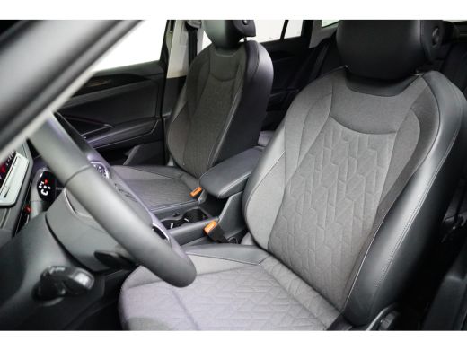Volkswagen Tiguan 1.5 eTSI 150 pk Life 7-DSG | Trekhaak elektrisch uitklapbaar | Achteruitrijcamera | Standkachel | ActivLease financial lease