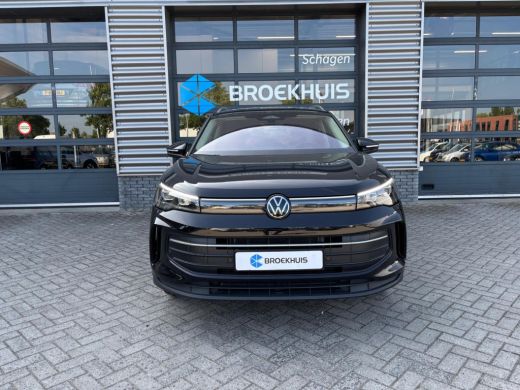 Volkswagen Tiguan 1.5 eTSI 150 pk Life 7-DSG | Trekhaak elektrisch uitklapbaar | Achteruitrijcamera | Standkachel | ActivLease financial lease