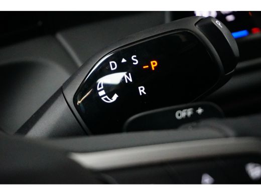 Volkswagen Tiguan 1.5 eTSI 150 pk Life 7-DSG | Trekhaak elektrisch uitklapbaar | Achteruitrijcamera | Standkachel | ActivLease financial lease