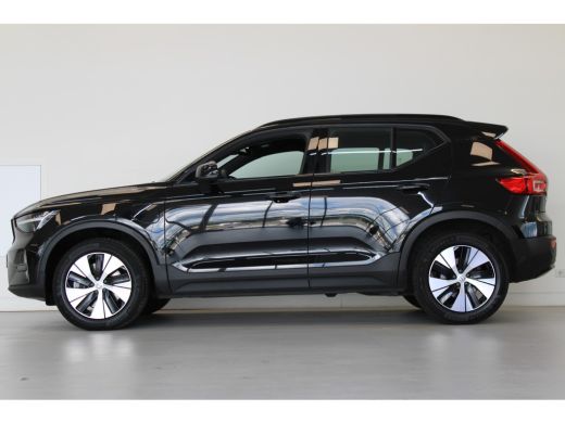 Volvo  XC40 T4 211PK Plug-in Plus Dark | Climate Pack | Trekhaak | HK Audio | Camera | Power Seat Pack ActivLease financial lease