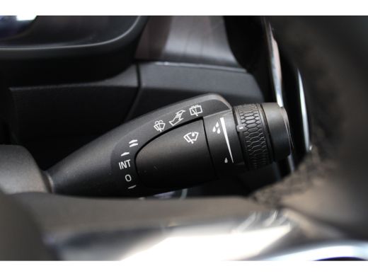 Volvo  XC40 T4 211PK Plug-in Plus Dark | Climate Pack | Trekhaak | HK Audio | Camera | Power Seat Pack ActivLease financial lease
