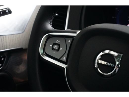 Volvo  XC90 2.0 T8 Recharge AWD Ultimate Dark | 2 stoelen op derde rij | Achterbank verwarmd | Audio installa... ActivLease financial lease