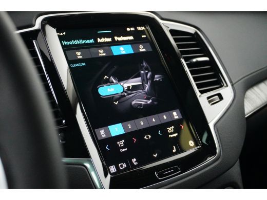 Volvo  XC90 2.0 T8 Recharge AWD Ultimate Dark | 2 stoelen op derde rij | Achterbank verwarmd | Audio installa... ActivLease financial lease