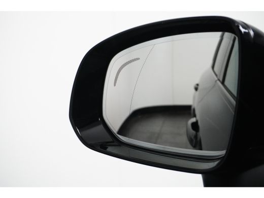 Volvo  XC90 2.0 T8 Recharge AWD Ultimate Dark | 2 stoelen op derde rij | Achterbank verwarmd | Audio installa... ActivLease financial lease