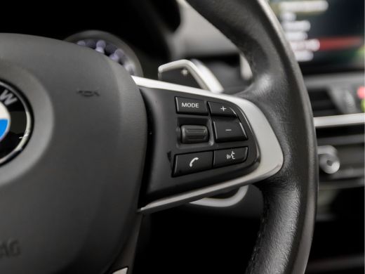 BMW 2 Serie Gran Tourer 220i Luxury 192Pk Automaat (PANORAMADAK, FACELIFT, GROOT NAVI, 4 CILINDER, HEAD-UP DI... ActivLease financial lease