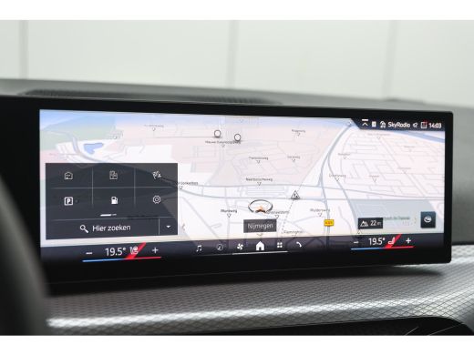 BMW 3 Serie Touring 330e High Executive M Sport Automaat / Panoramadak / Trekhaak / Sportstoelen / Comfort Ac... ActivLease financial lease