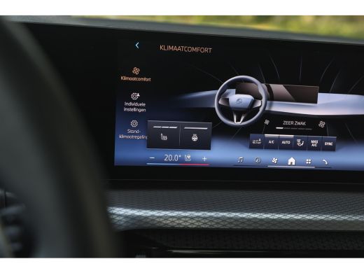 BMW 3 Serie Touring 330e High Executive M Sport Automaat / Panoramadak / Trekhaak / Sportstoelen / Comfort Ac... ActivLease financial lease
