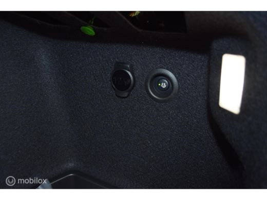 BMW X1 M Sport Pro 30e X Drive Aut Voll 20 Inch 3595km X1 M Sport Pro 30e X Drive Aut ActivLease financial lease