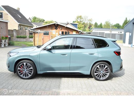 BMW X1 M Sport Pro 30e X Drive Aut Voll 20 Inch 3595km X1 M Sport Pro 30e X Drive Aut ActivLease financial lease