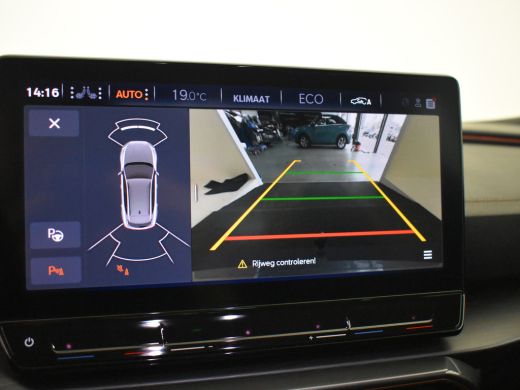 CUPRA Formentor 1.4 e-Hybrid VZ Performance Dodehoekdetectie | Keyless| App connect | Navigatie | Adaptief cruise... ActivLease financial lease