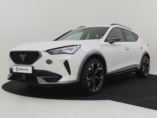 CUPRA Formentor 1.4 e-Hybrid VZ Performance Dodehoekdetectie | Keyless| App connect | Navigatie | Adaptief cruise... ActivLease financial lease